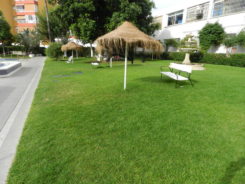 Edificio Diana Apartment Benalmadena Luaran gambar